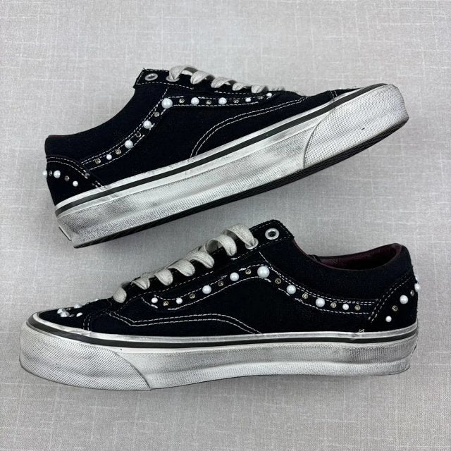 Vans Pearl Distressed Canvas Shoe