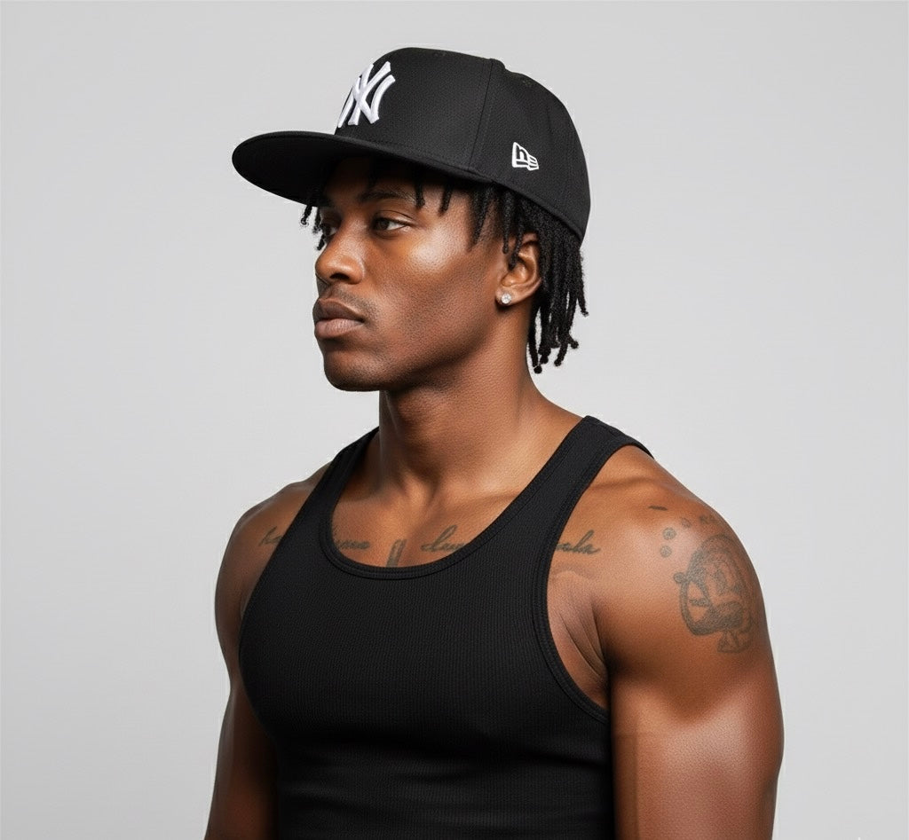 New Era SNAPBACK New York Yankees Cap Black on Black