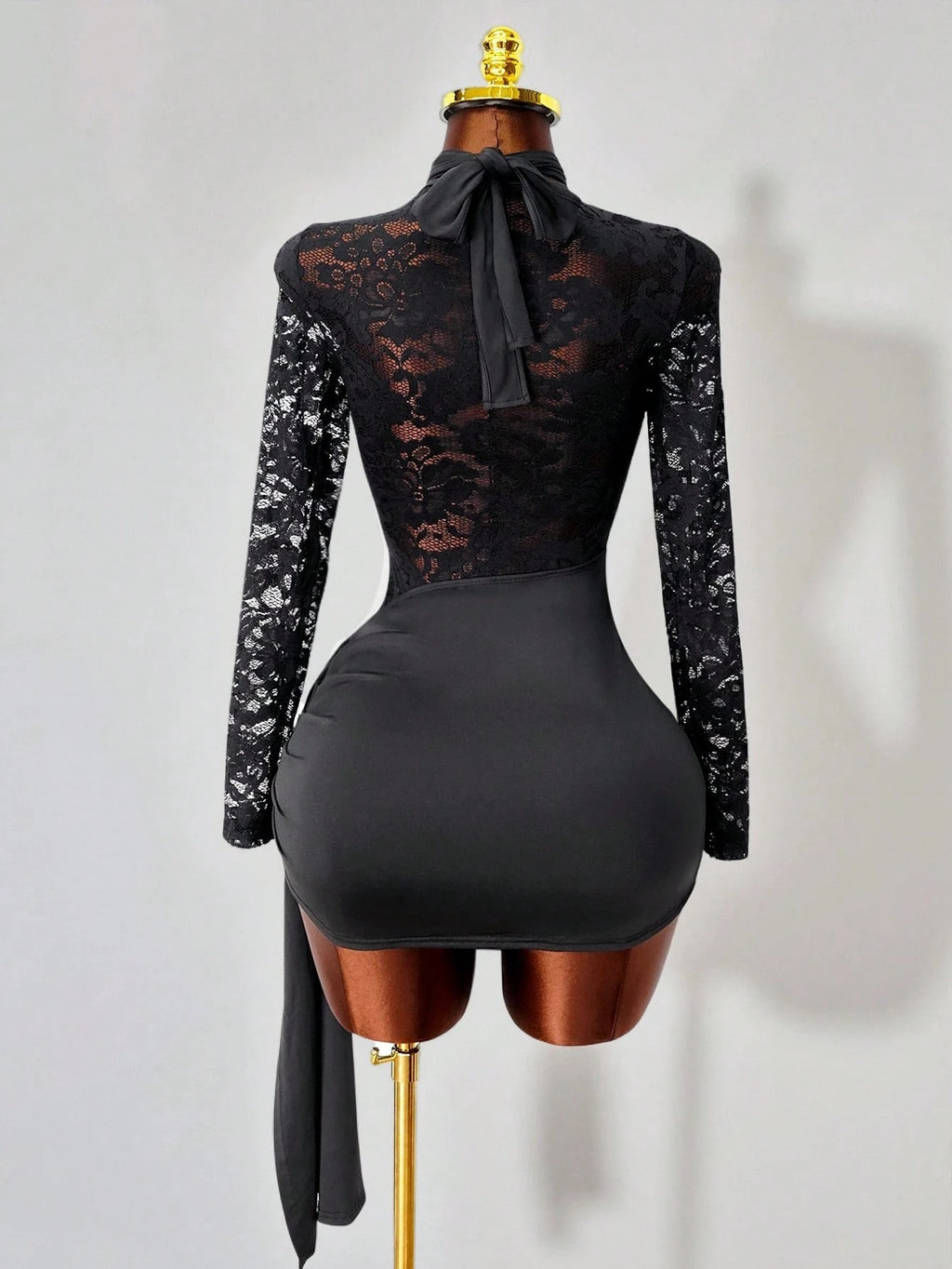black lace long-sleeve halter bodycon dress