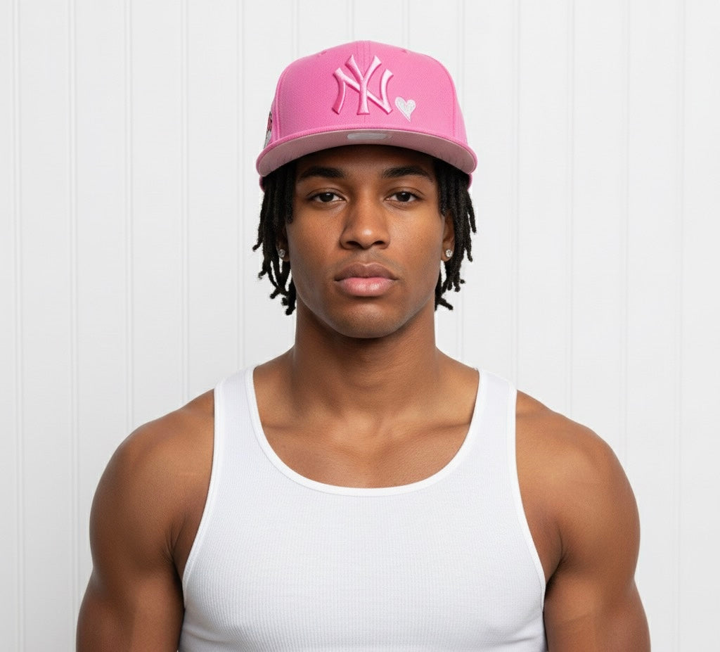 New Era x New York Yankees Heart Eyes pink fitted hat