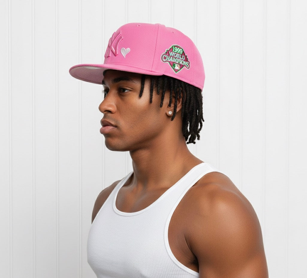 New Era x New York Yankees Heart Eyes pink fitted hat