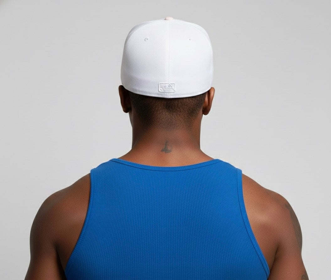 New Era New York Yankees cap with light pink underbrim