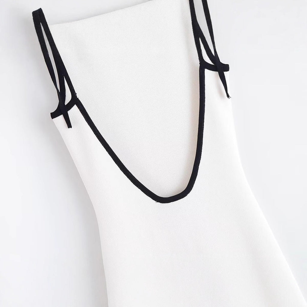 Backless contrast cami mini dress in white