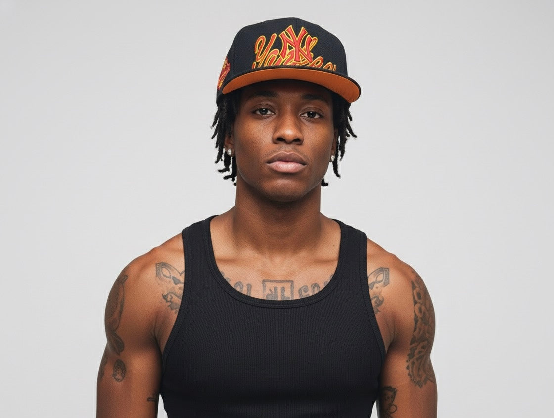 New Era 59FIFTY New York Yankees Fitted Hat in a black and coral colorway