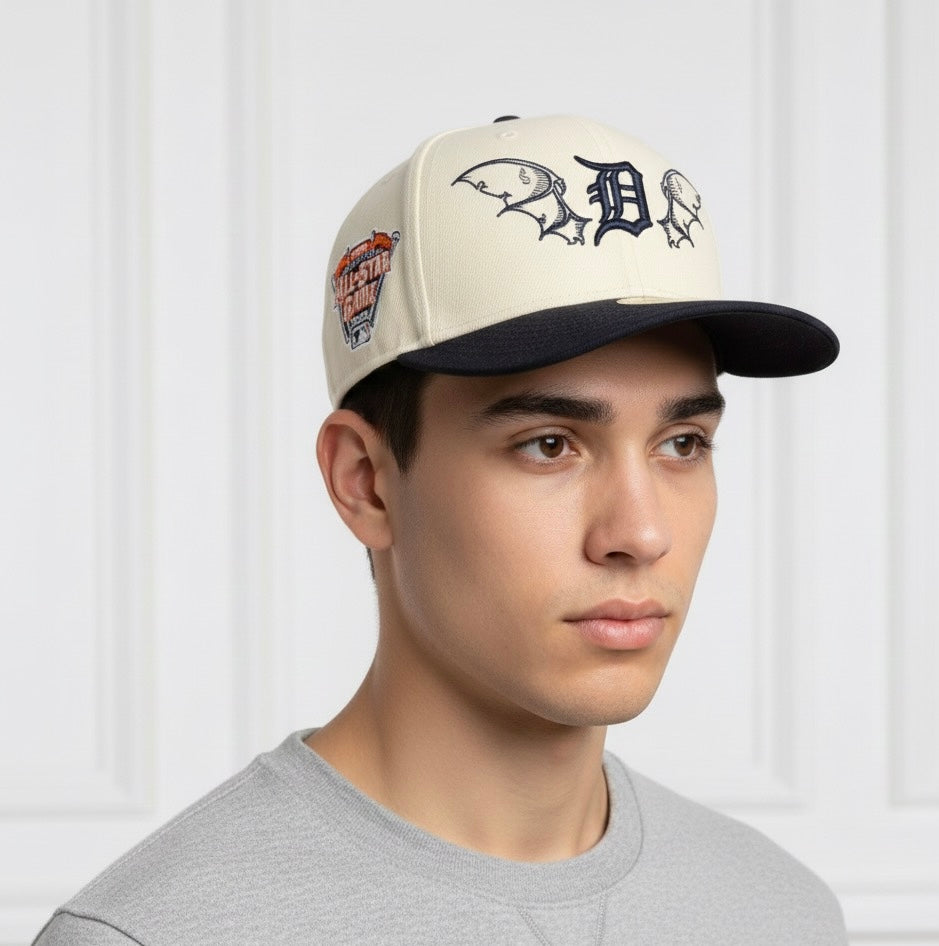 Detroit Tigers baseball cap with a Black Curved Brim