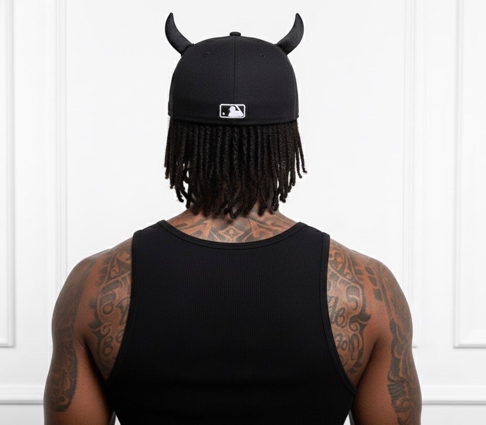 New Era NY Yankees with Devil’s Horn in black