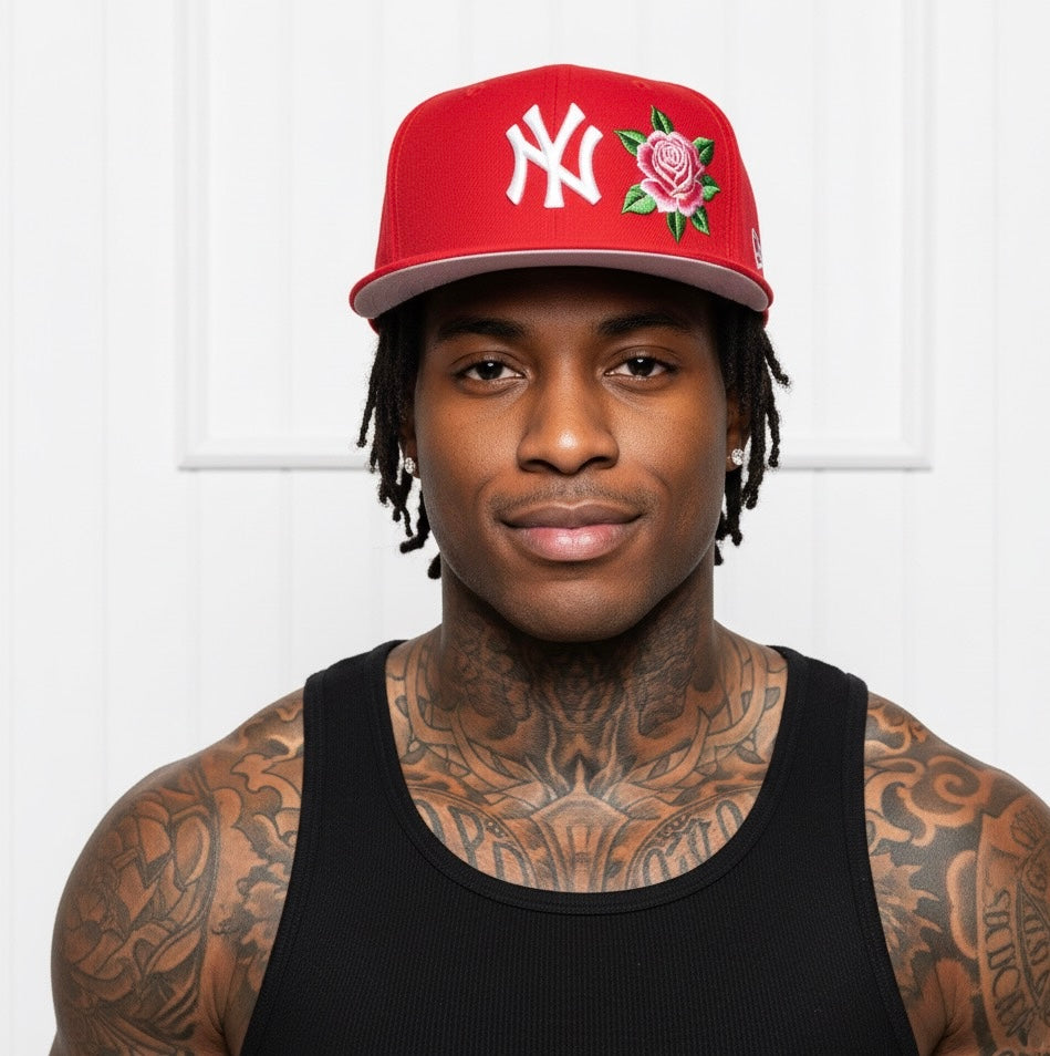 New Era New York Yankees Rose Patch with pink underbrim