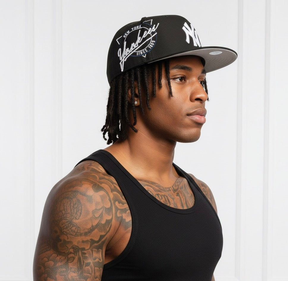 New Era New York Yankees Script Sided 59FIFTY Fitted Hat